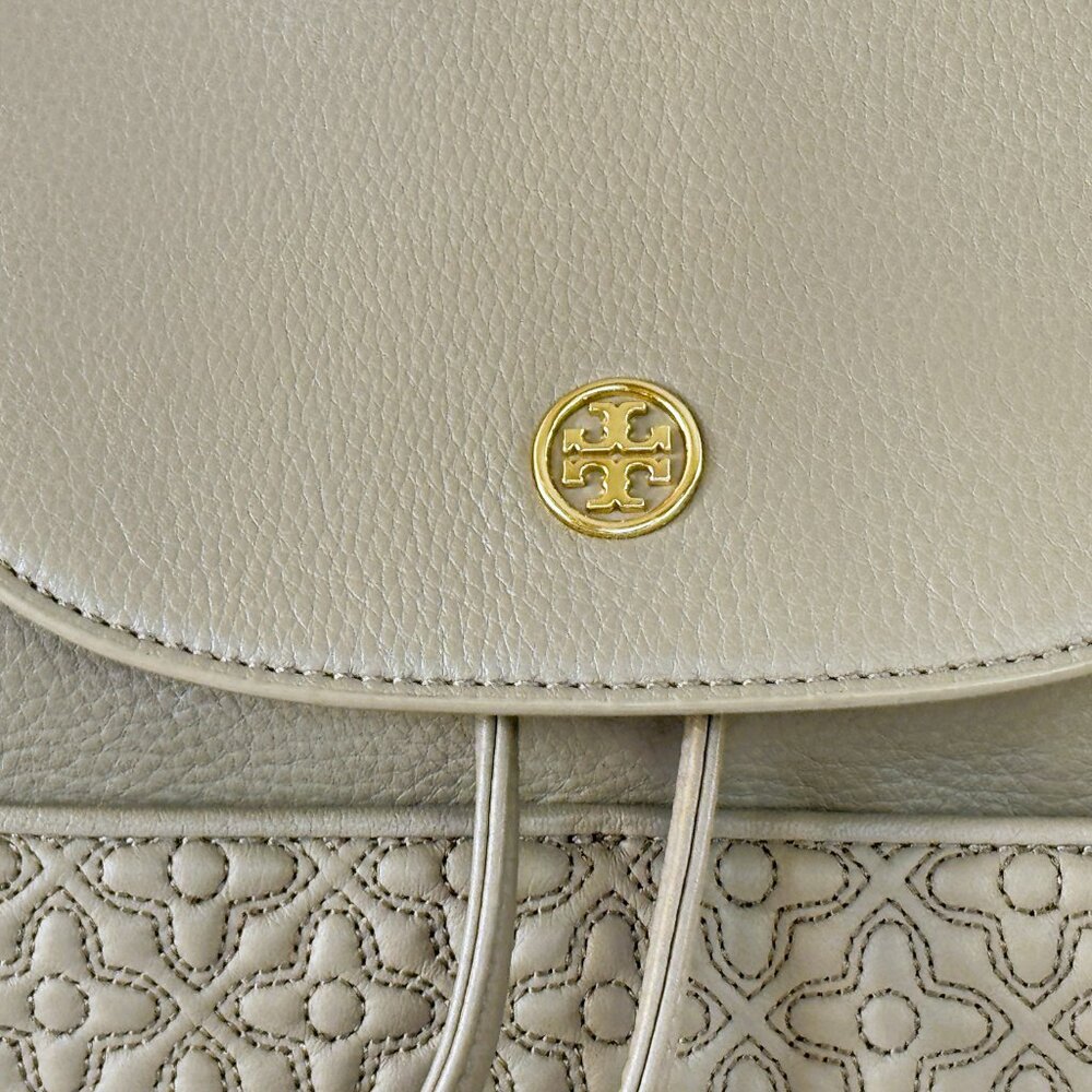 Tory Burch BRYANT Quilted Back Pack Gray Lightly Pebbled Leather Great Cond - Picture 2 of 13